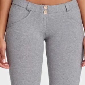 Freddy Jean's size 6